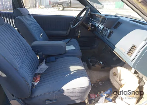 1988 Chevrolet Celebrity z USA, uszkodzony, nr VIN 3G1AW11W8JS525564